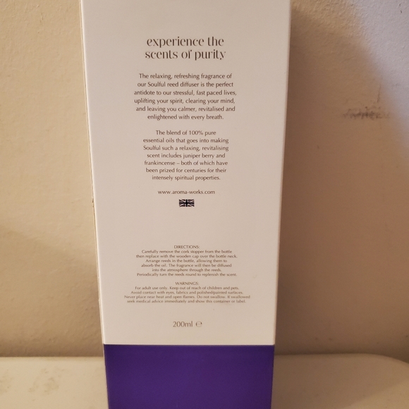 AromaWorks Soulful Reed Diffuser Set - Picture 3 of 3